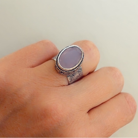 Sterling Silver Chalcedony Large Stone Statement Ring - Picture 4 of 10
